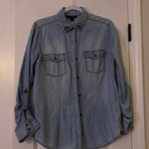 Rock and republic denim shirt with stud detail. Size small